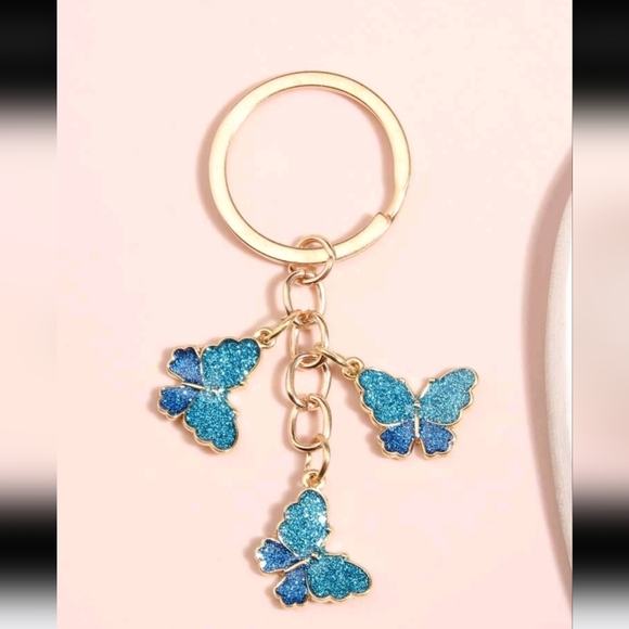 🦋 Butterfly Key Chain - Picture 2 of 3